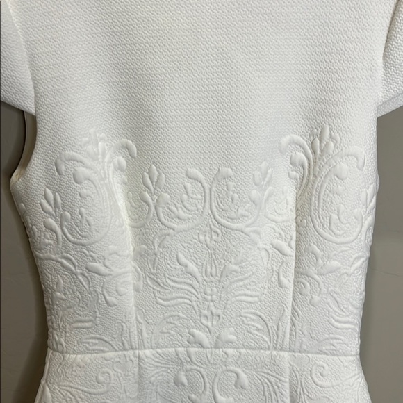 Betsey Johnson Dress Vintage Embossed Wedding White Fitted Reception Y2K Bodycon - Picture 2 of 14